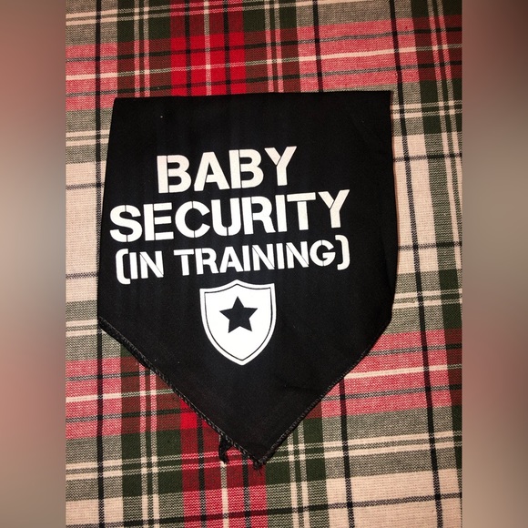 Dog “ baby brother” onesie w/ dog bibs INCLUDED! - Picture 3 of 3
